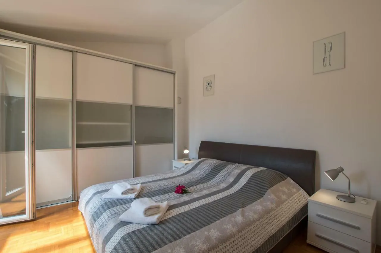 Apartmani Svjetionik Umag 0*,