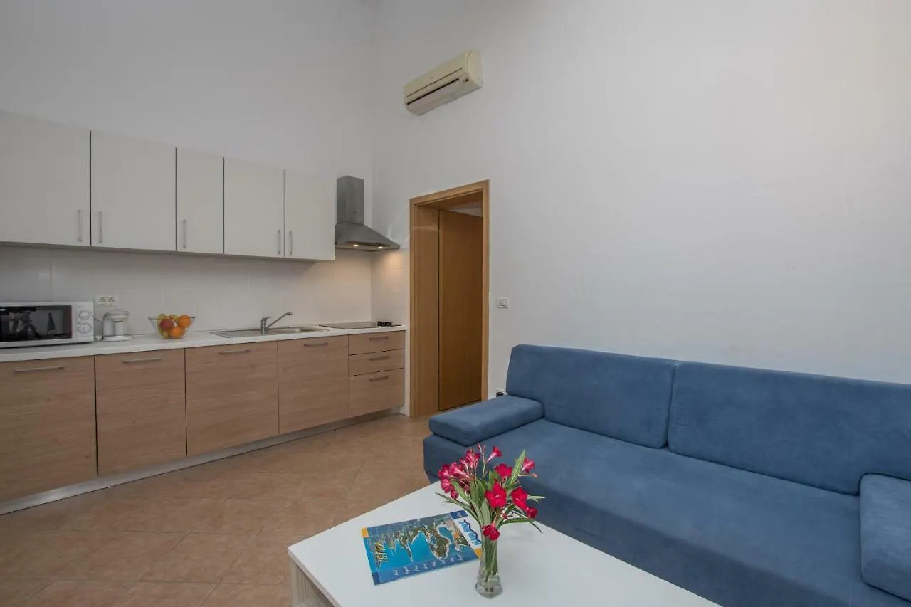 Apartmani Svjetionik Umag 0*,